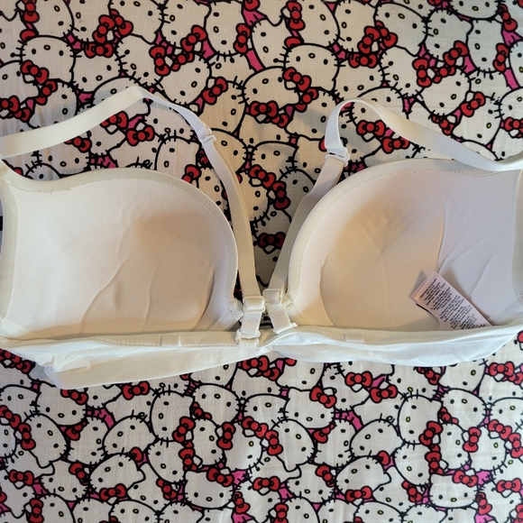 La Senza Beyond Cleavage Front Opening Bra - Picture 2 of 2